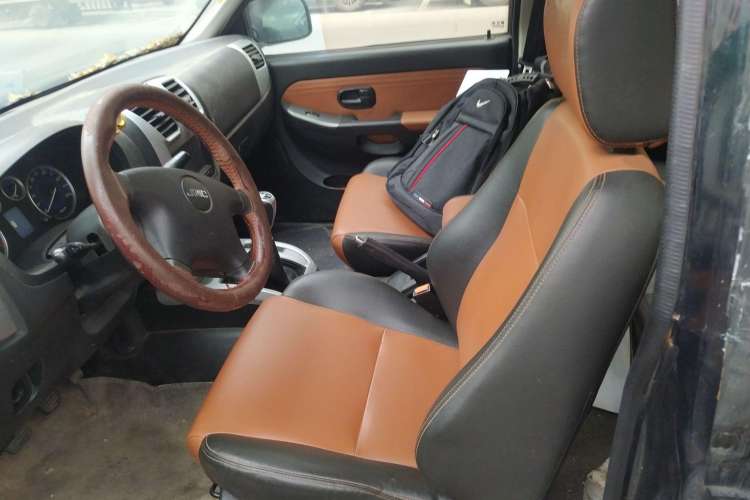 Used JMC Baodian 2016 2.8T New Value-Added Diesel Two-Wheel Drive Extended Cargo Basic Version JX493ZLQ4F Left Front Seat