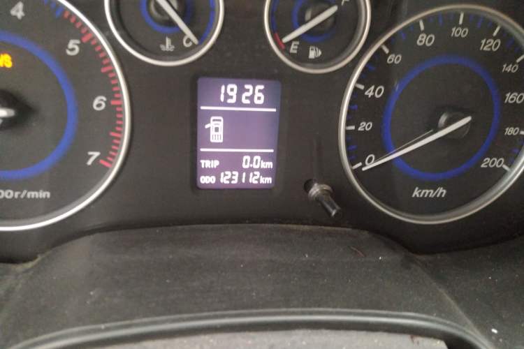 Used JMC Baodian 2016 2.8T New Value-Added Diesel Two-Wheel Drive Extended Cargo Basic Version JX493ZLQ4F Odometer Close Up