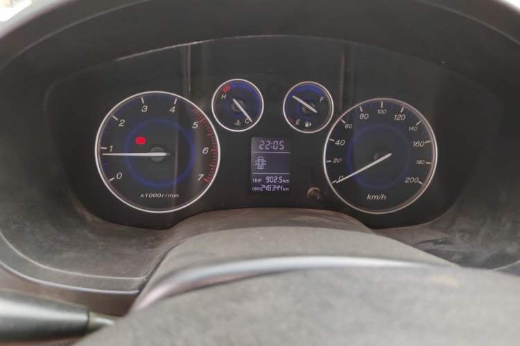 Used JMC Baodian 2016 2.8T New Value-Added Diesel Two-Wheel Drive Extended Cargo Basic Version Long JX493ZLQ4F Odometer Close Up