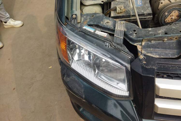 Used JMC Baodian 2016 2.8T New Value-Added Diesel Two-Wheel Drive Extended Cargo Basic Version JX493ZLQ4F Right Front Headlight