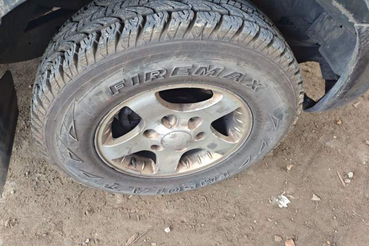 Used JMC Baodian  Right Front Wheel Hub