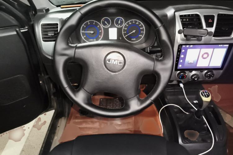Used JMC Baodian 2016 2.8T New Value-Added Diesel Two-Wheel Drive Standard Version JX493ZLQ4G Steering Wheel