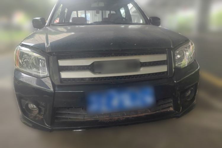 Used JMC Baodian 2018 2.9T New Value-Packed Two-Wheel-Drive Diesel Comfort Version with Extended Cargo Bed – JX4D30B5L Front
