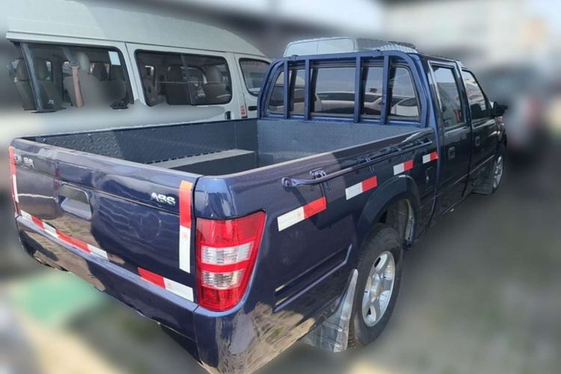 Used JMC Baodian 2018 2.9T New Value-Packed Two-Wheel-Drive Diesel Comfort Version with Extended Cargo Bed – JX4D30B5L Rear Right 45 Deg