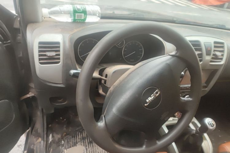 Used JMC Baodian 2018 2.9T New Value-Packed Two-Wheel-Drive Diesel Comfort Version with Extended Cargo Bed – JX4D30B5L Steering Wheel