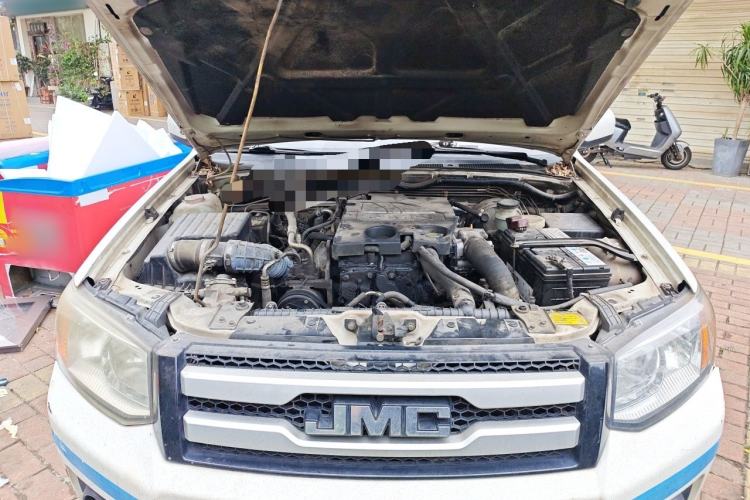 Used JMC Baodian  Engine Bay