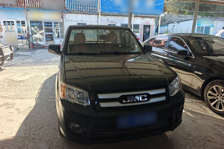 Used JMC Baodian 2018 2.9T New Value-Packed Two-Wheel-Drive Diesel Comfort Version with Extended Cargo Bed – JX4D30B5L Exterior 1