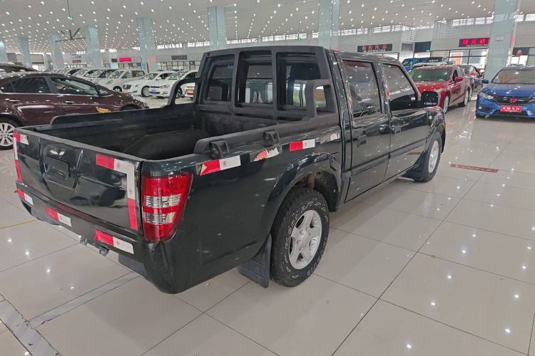 Used JMC Baodian 2018 2.9T New Value-Packed Two-Wheel-Drive Diesel Comfort Version with Standard Cargo Bed – JX4D30B5L Exterior 3