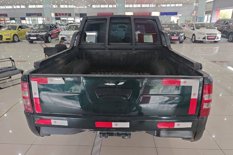 Used JMC Baodian 2018 2.9T New Value-Packed Two-Wheel-Drive Diesel Comfort Version with Standard Cargo Bed – JX4D30B5L Exterior 4