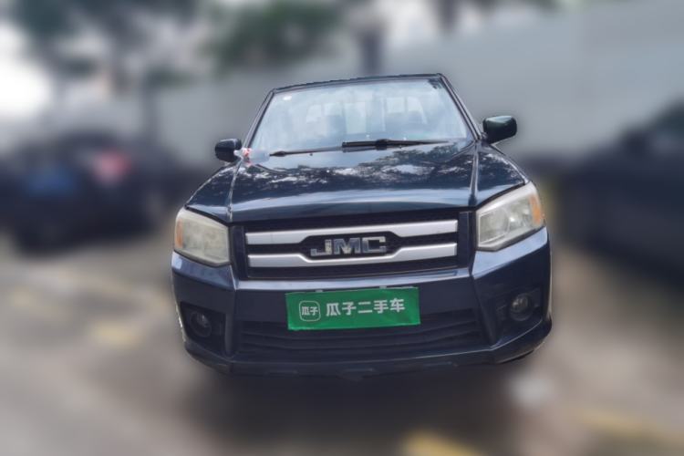 Used JMC Baodian 2018 2.9T New Value-Packed Two-Wheel-Drive Diesel Comfort Version with Extended Cargo Bed – JX4D30B5L Front