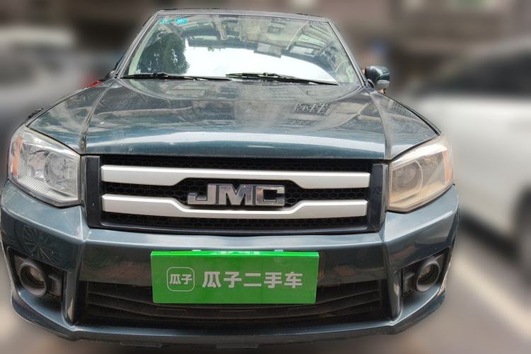 Used JMC Baodian 2018 2.9T New Value-Added 4x4 Diesel Comfort Version with Standard Cargo Bed – JX4D30B5L Front