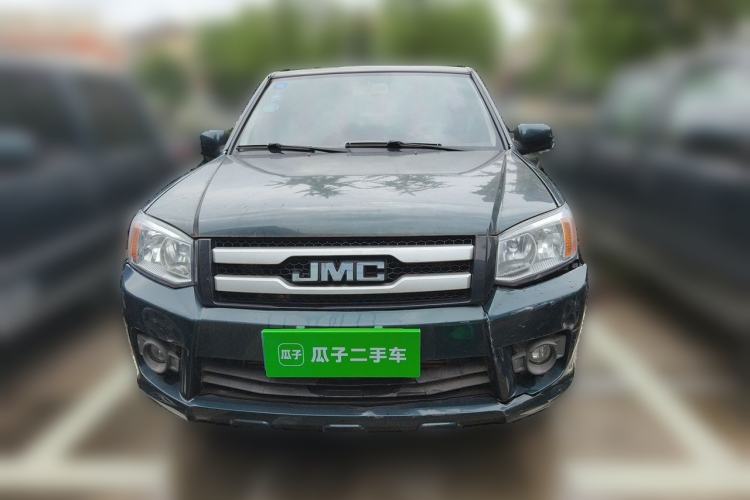 Used JMC Baodian 2018 2.9T New Value-Packed Two-Wheel-Drive Diesel Comfort Version with Standard Cargo Bed – JX4D30B5L Front