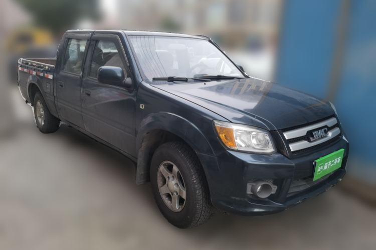 Used JMC Baodian 2018 2.9T New Value-Packed Two-Wheel-Drive Diesel Comfort Version with Extended Cargo Bed – JX4D30B5L Front Right 45 Deg