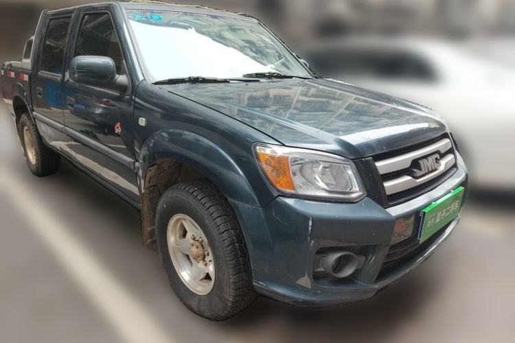 Used JMC Baodian 2018 2.9T New Value-Added 4x4 Diesel Comfort Version with Standard Cargo Bed – JX4D30B5L Front Right 45 Deg