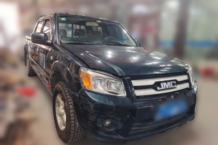 Used JMC Baodian 2018 2.9T New Value-Packed Two-Wheel-Drive Diesel Comfort Version with Extended Cargo Bed – JX4D30B5L Front Right 45 Deg