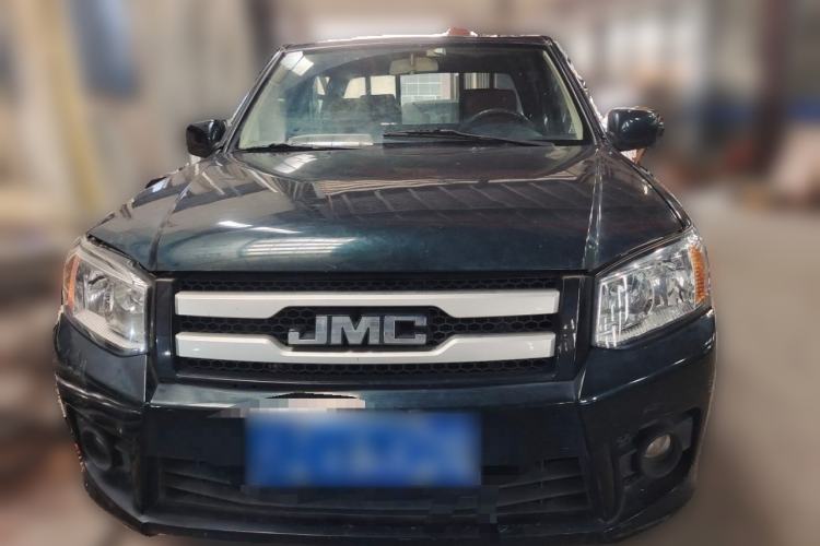 Used JMC Baodian 2018 2.9T New Value-Packed Two-Wheel-Drive Diesel Comfort Version with Extended Cargo Bed – JX4D30B5L Front