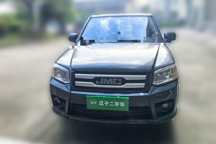 Used JMC Baodian 2018 2.9T New Value-Packed Two-Wheel-Drive Diesel Comfort Version with Standard Cargo Bed – JX4D30B5L Front