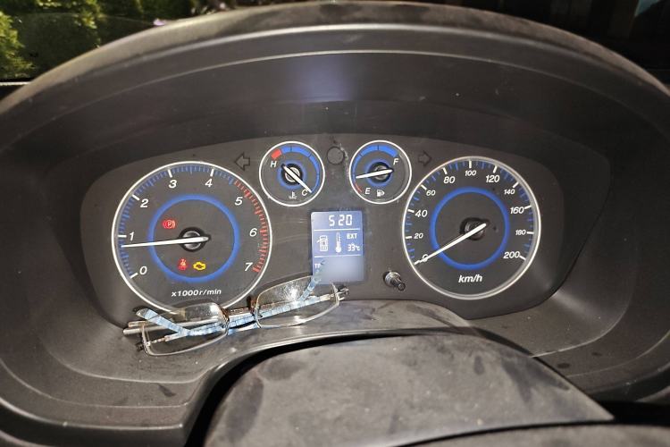 Used JMC Baodian 2018 2.9T New Value-Packed Two-Wheel-Drive Diesel Comfort Version with Extended Cargo Bed – JX4D30B5L Instrument Cluster