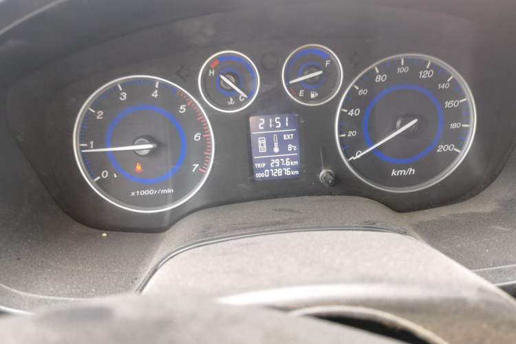 Used JMC Baodian 2018 2.9T New Value-Packed Two-Wheel-Drive Diesel Comfort Version with Extended Cargo Bed – JX4D30B5L Odometer Close Up