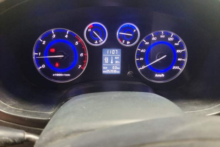 Used JMC Baodian 2018 2.9T New Value-Packed Two-Wheel-Drive Diesel Comfort Version with Extended Cargo Bed – JX4D30B5L Odometer Close Up