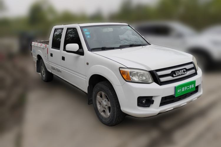Used JMC Baodian 2018 2.9T New Value-Packed Two-Wheel-Drive Diesel Comfort Version with Standard Cargo Bed – JX4D30B5L Front Right 45 Deg