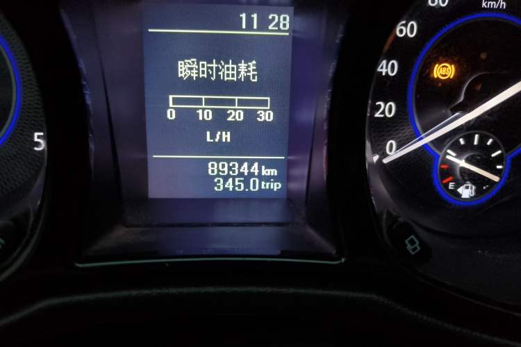 Used JMC Baodian 2020 2.5T Diesel Two-Wheel Drive Comfort Edition Standard Wheelbase JX4D25A6L Odometer Close Up
