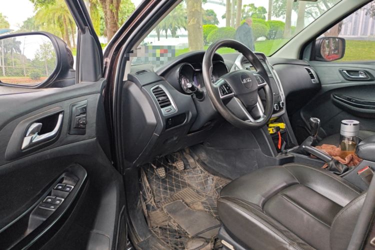 Used JMC Baodian 2020 2.5T Diesel Two-Wheel Drive Comfort Edition Long Wheelbase JX4D25A6L Driver Seat