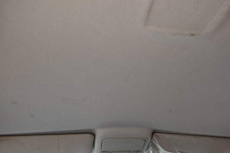 Used JMC Baodian 2020 2.5T Diesel Two-Wheel Drive Comfort Edition Long Wheelbase JX4D25A6L Headliner