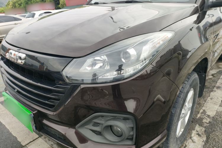 Used JMC Baodian 2020 2.5T Diesel Two-Wheel Drive Comfort Edition Long Wheelbase JX4D25A6L Left Front Headlight