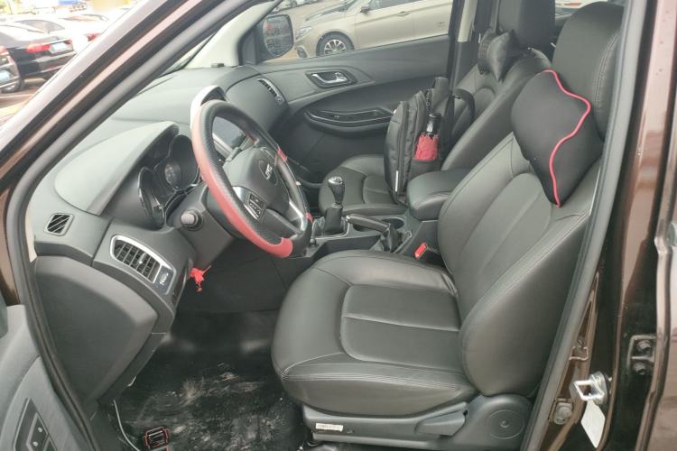 Used JMC Baodian 2020 2.5T Diesel Two-Wheel Drive Comfort Edition Long Wheelbase JX4D25A6L Left Front Seat