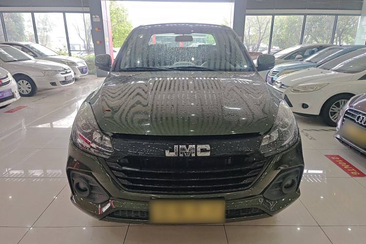 Used JMC Baodian 2020 2.5T Diesel Two-Wheel Drive Comfort Edition Long Wheelbase JX4D25A6L Front