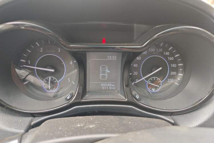 Used JMC Baodian 2020 2.5T Diesel Two-Wheel Drive Comfort Edition Long Wheelbase JX4D25A6L Instrument Cluster