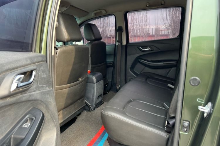 Used JMC Baodian 2020 2.5T Diesel Two-Wheel Drive Comfort Edition Long Wheelbase JX4D25A6L Interior 5