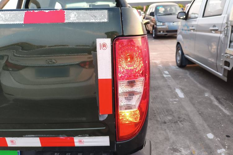 Used JMC Baodian 2020 2.5T Diesel Two-Wheel Drive Comfort Edition Long Wheelbase JX4D25A6L Right Rear Taillight
