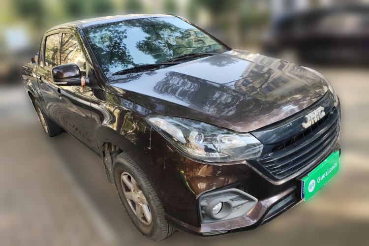 Used JMC Baodian 2020 2.5T Diesel Two-Wheel Drive Comfort Edition Long Wheelbase JX4D25A6L Front Right 45 Deg