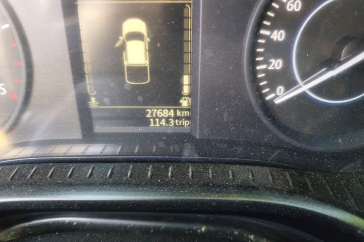Used JMC Baodian 2020 2.5T Diesel Two-Wheel Drive Comfort Edition Long Wheelbase JX4D25A6L Odometer Close Up