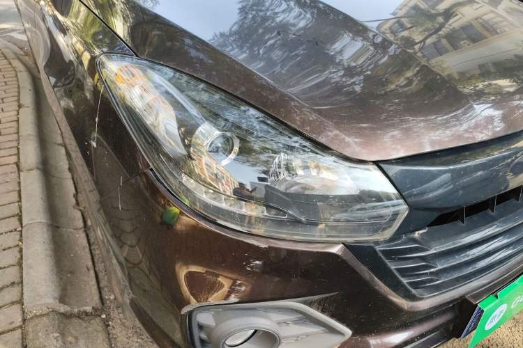 Used JMC Baodian 2020 2.5T Diesel Two-Wheel Drive Comfort Edition Long Wheelbase JX4D25A6L Right Front Headlight