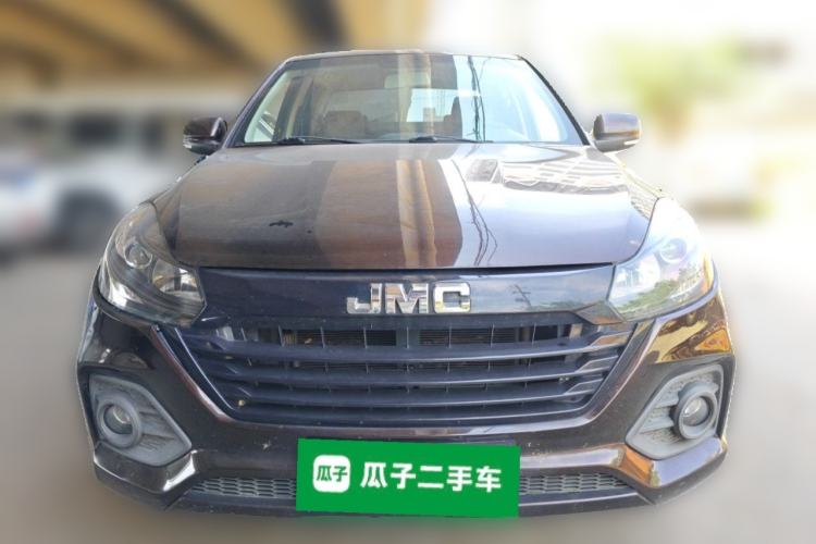 Used JMC Baodian 2020 2.5T Diesel Two-Wheel Drive Comfort Edition Standard Wheelbase JX4D25A6L Front