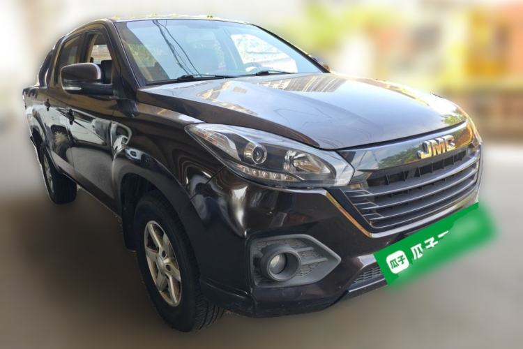 Used JMC Baodian 2020 2.5T Diesel Two-Wheel Drive Comfort Edition Standard Wheelbase JX4D25A6L Front Right 45 Deg