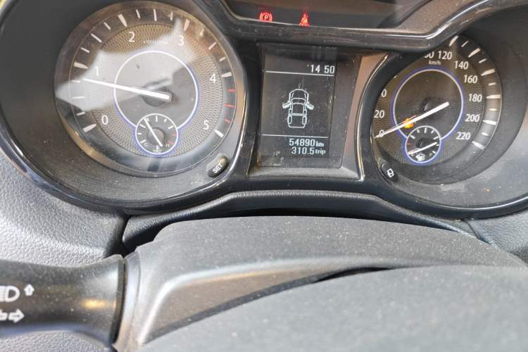 Used JMC Baodian 2020 2.5T Diesel Two-Wheel Drive Comfort Edition Standard Wheelbase JX4D25A6L Odometer Close Up