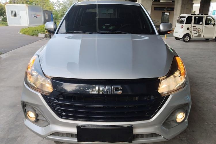 Used JMC Baodian 2020 2.5T Diesel Two-Wheel Drive Comfort Edition Long Wheelbase JX4D25A6L Front