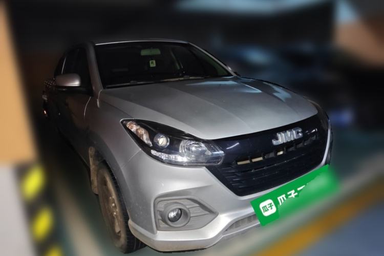 Used JMC Baodian 2020 2.5T Diesel Two-Wheel Drive Comfort Edition Long Wheelbase JX4D25A6L Front Right 45 Deg