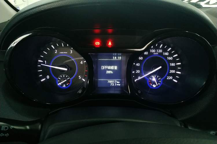 Used JMC Baodian 2020 2.5T Diesel Two-Wheel Drive Comfort Edition Long Wheelbase JX4D25A6L Instrument Cluster
