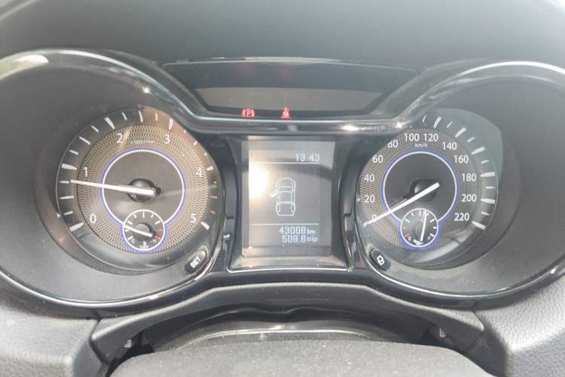Used JMC Baodian 2020 2.5T Diesel Two-Wheel Drive Comfort Edition Long Wheelbase JX4D25A6L Instrument Cluster