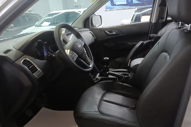 Used JMC Baodian 2020 2.5T Diesel Two-Wheel Drive Comfort Edition Long Wheelbase JX4D25A6L Left Front Seat