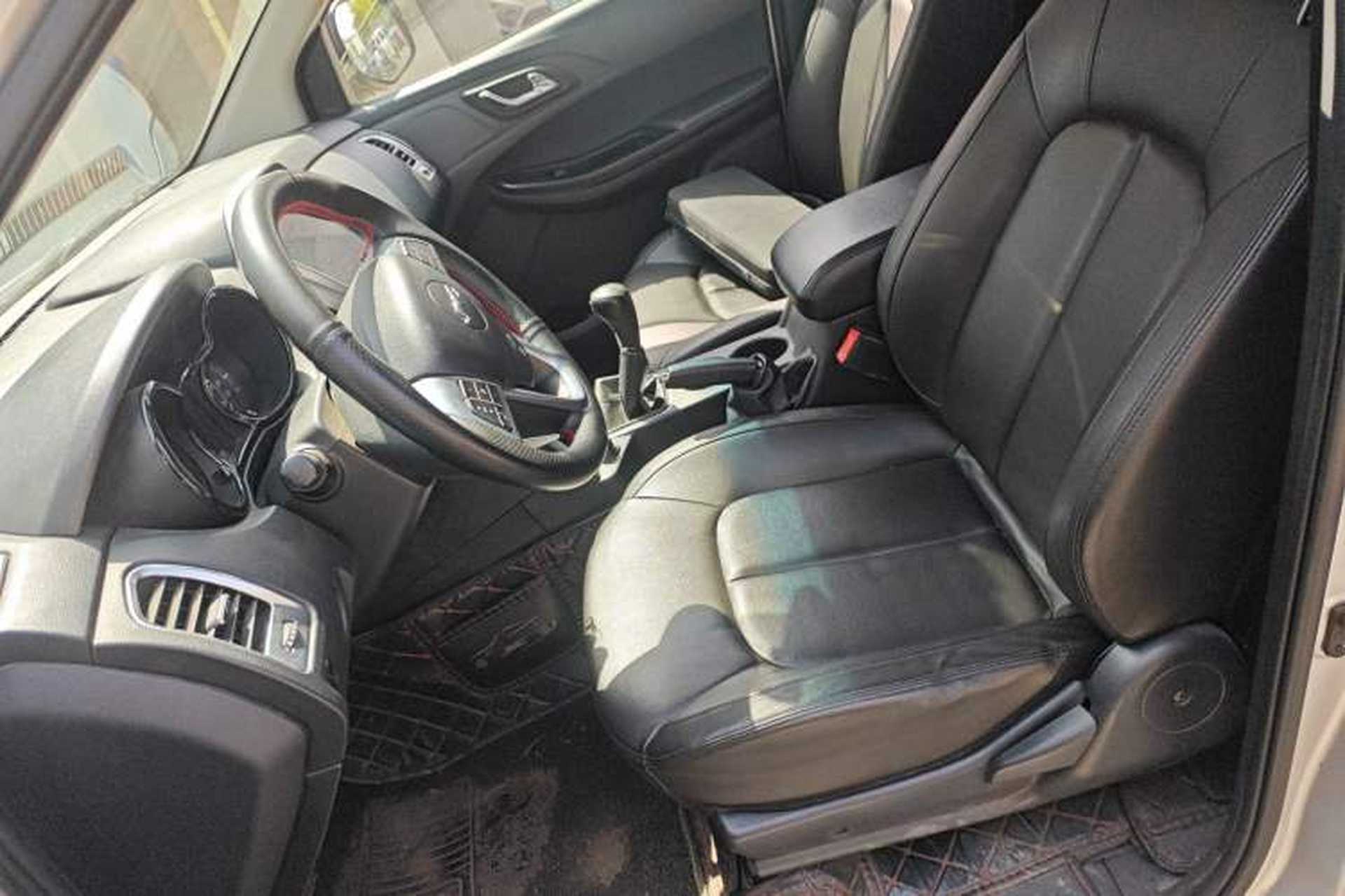 Used JMC Baodian 2020 2.5T Diesel Two-Wheel Drive Comfort Edition Standard Wheelbase JX4D25A6L Left Front Seat