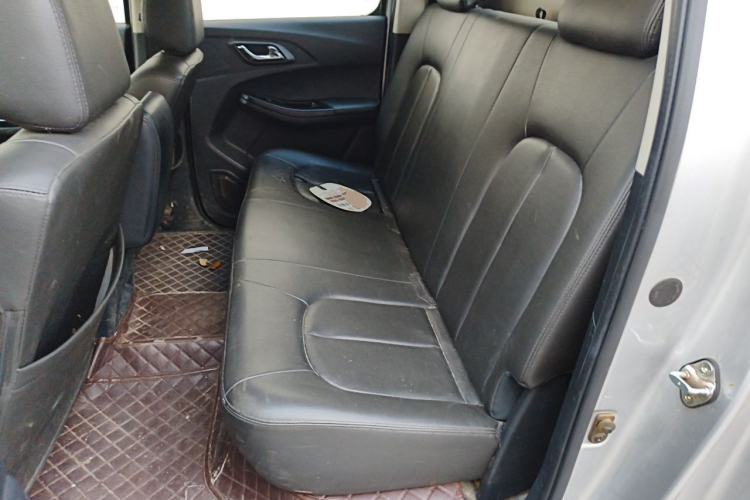 Used JMC Baodian 2020 2.5T Diesel 4x4 Comfort Edition Long Wheelbase JX4D25A6L Left Rear Seat
