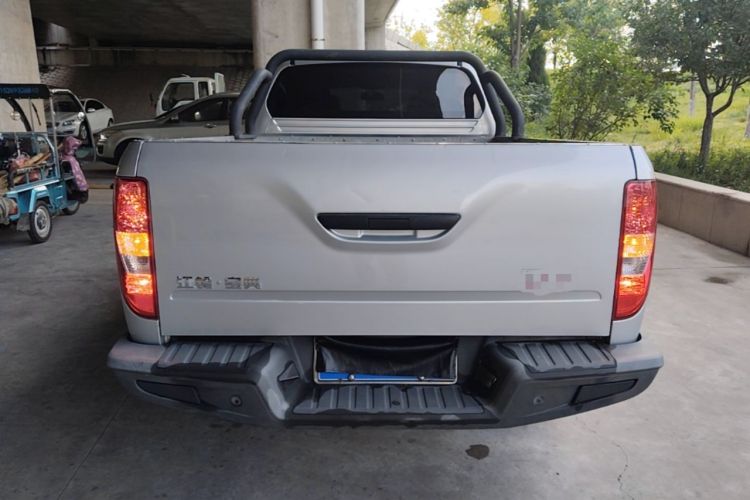 Used JMC Baodian 2020 2.5T Diesel Two-Wheel Drive Comfort Edition Long Wheelbase JX4D25A6L Rear