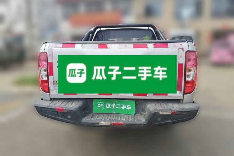 Used JMC Baodian 2020 2.5T Diesel Two-Wheel Drive Comfort Edition Long Wheelbase JX4D25A6L Rear