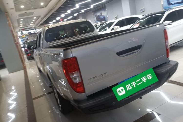 Used JMC Baodian 2020 2.5T Diesel Two-Wheel Drive Comfort Edition Long Wheelbase JX4D25A6L Rear Left 45 Deg
